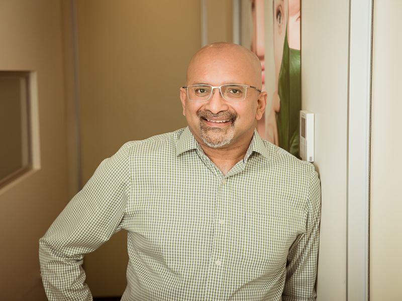 Dr. Theva, Experienced Cosmetic Physician Melbourne