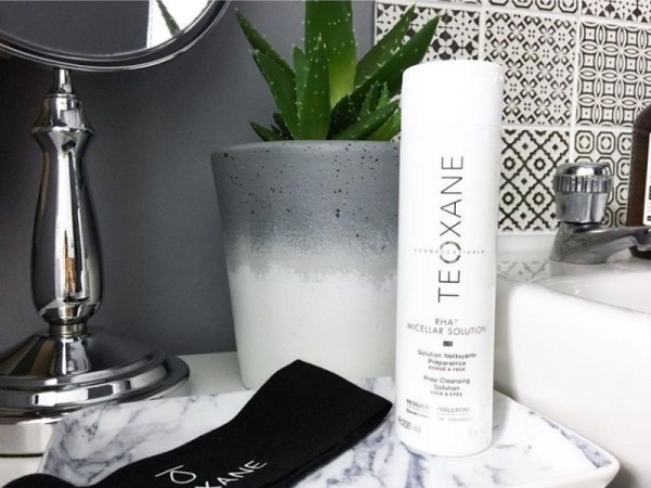 Fragrance-free gentle cleanser for sensitive skin after aesthetic treatment TEOXANE Laboratories: RHA Micellar Solution
